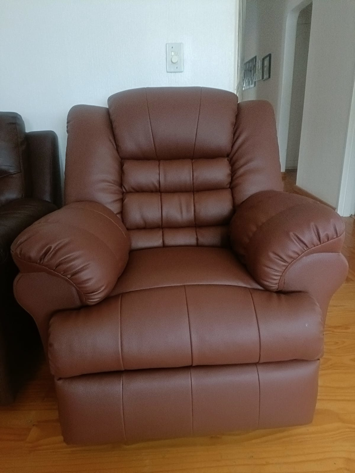 Refurbished Recliner 1
